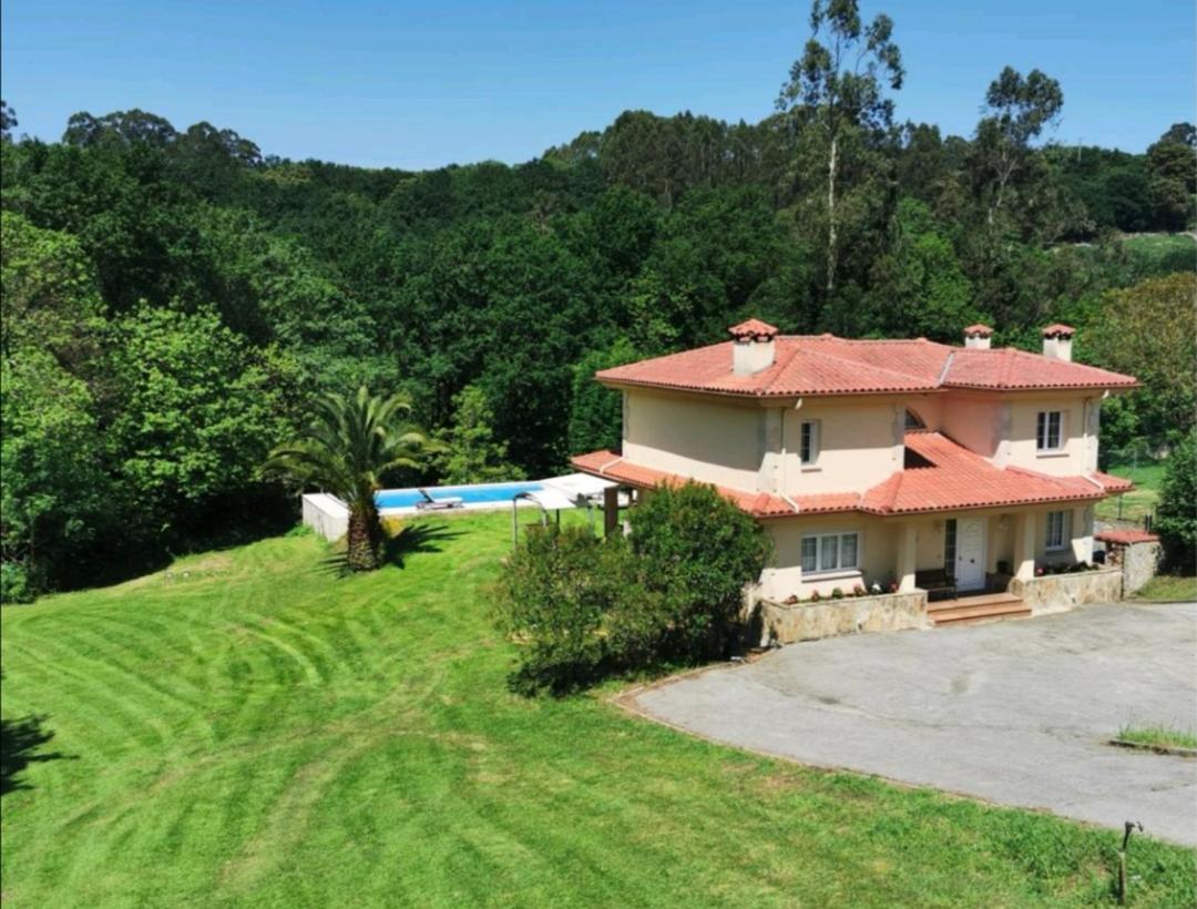 Villa Santa Ana Laredo Exterior photo